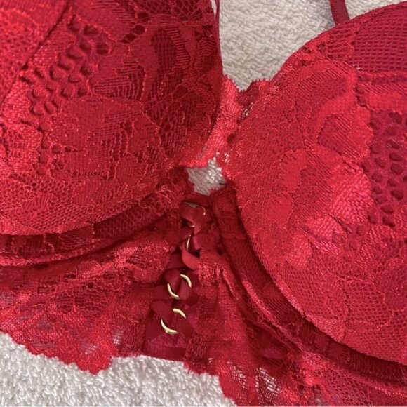 La Senza Beyond Sexy Red Lace Strappy Push Up Bra 32C - Picture 11 of 14